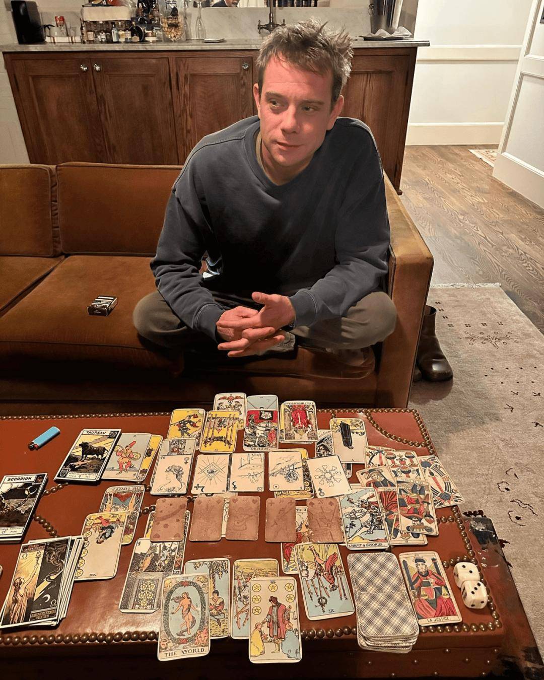 没垮但设计师要被榨干了开元棋牌appDior(图3)